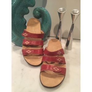 🌴Naturalizer Red Leather Sandal🌴